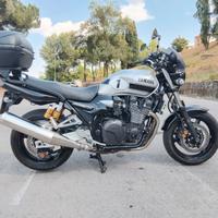 Yamaha XJR 1300 - 2015