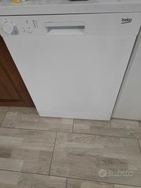 lavastoviglie Beko