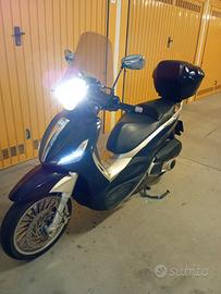 Beverly 300