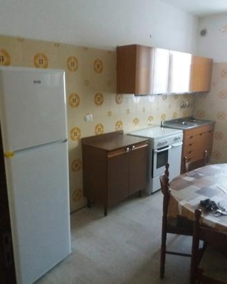 Primo piano, 200mt dal mare, 6 letti, posto auto