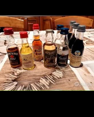 Mignon di liquori vintage 