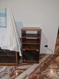 Mobiletto porta dischi modernariato.