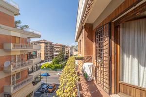 2 LOCALI A ROMA