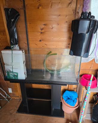 acquario 100 litri cn lampada e filtro esterno