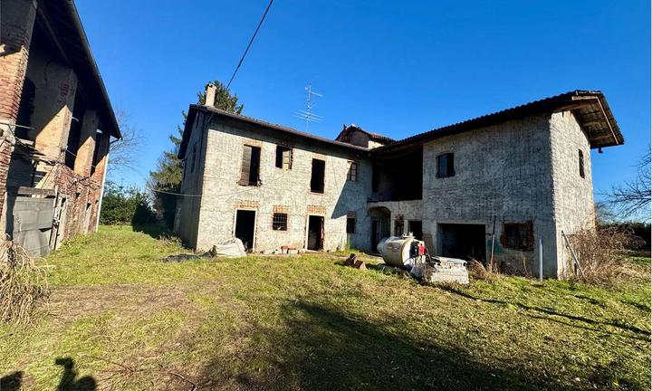 Rustico-Casale a Busto Arsizio