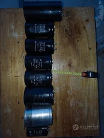 condensatori elettrolitici 