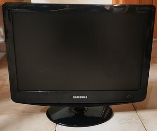 Samsung SyncMaster 2032MW 20" 1080p HD LCD TV