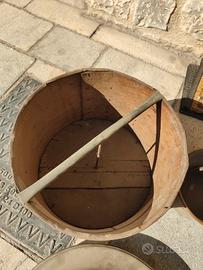 Staio antico in legno e ferro oggetto da collezion