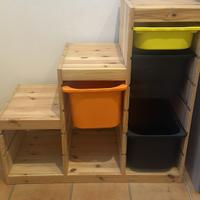 Mobiletto porta giochi