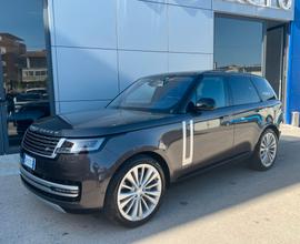 Land RoverRange Rover 4.4 V8 First Edition 530cv -