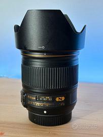 Nikon 28mm f1. 8G