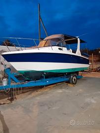 Semicabinato plastmare