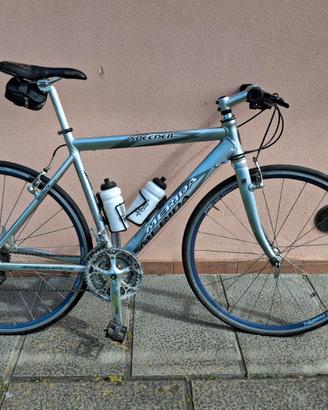 Bici Ibrida Merida Speeder T2