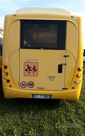 Autobus per trasporto persone varie tipologie