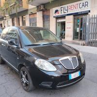 Lancia Ypsilon 1.3 MJT 75 CV Diva