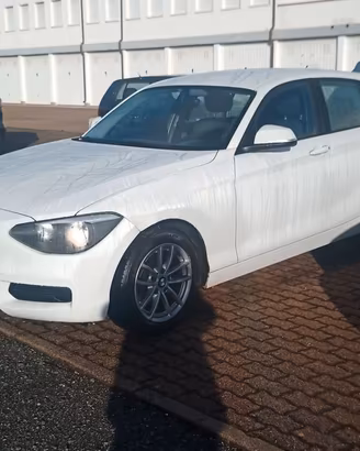 BMW 116i 136cv futura - 2013