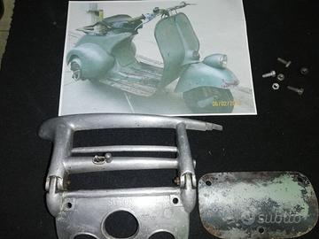 poggiapiedi laterale vespa farobasso