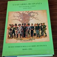 La Guardia di Finanza nei calendari storici.