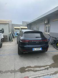 Porsche Macan anno 04/2021