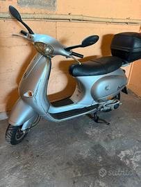 Piaggio Vespa ET4cento50 - 24.638Km - Bauletto