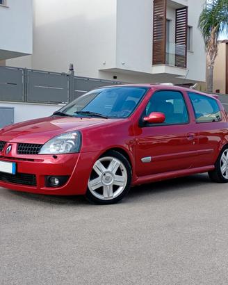 Renault Clio RS 2.0 16v