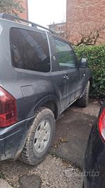 Mitsubishi Pajero 3.2 di 2006 con 299.000 km