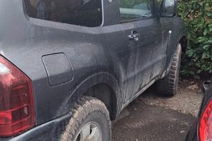 Mitsubishi Pajero 3.2 di 2006 con 299.000 km