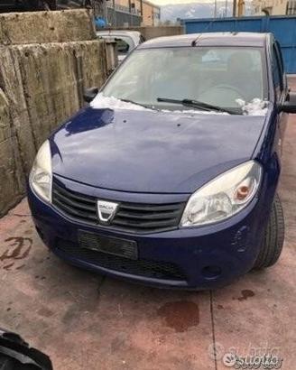 Dacia sandero 2009 ricambi motore 1.4 k7ja7