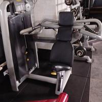 Shoulder press technogym