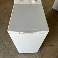 lavatrice Indesit 6kg carico d'alto 