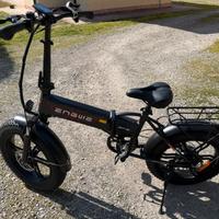 Bici elettrica pieghevole