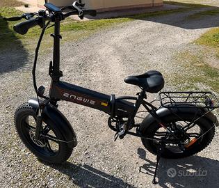 Bici elettrica pieghevole