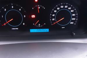 Chevrolet captiva 2,2/ 2012