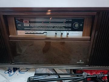 Mobile radio e giradischi Grundig anni 70