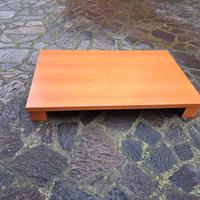tavolino colore ciliegio con gambe in acciaio 