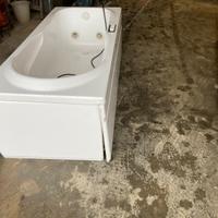 Vasca idromassaggio Jacuzzi