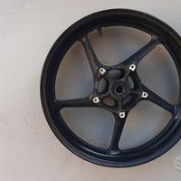 CERCHiO ANTERIORE YAMAHA R1 R6 FZ1