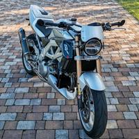 Suzuki SV 1000