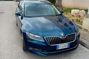 SKODA Superb wagon 3ª serie - 2018 2.0 TDI 150 CV