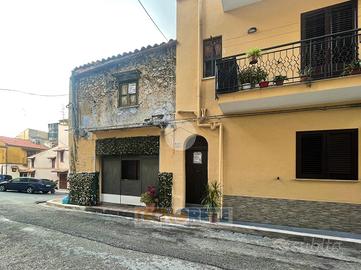 2 LOCALI A MONREALE