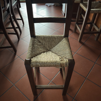 3 sgabelli alti in legno per banco