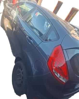 FORD FIESTA ANNO 2010 CC1200 B