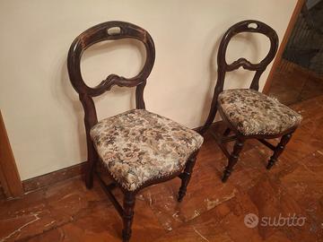 Sedie d'epoca in legno massello