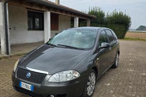 Fiat Croma 1.9 Multijet 16V aut. Must (110 kw)