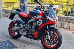 Aprilia Tuono 660