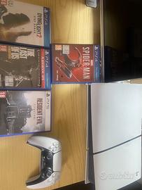 Play station 5 più 4 giochi