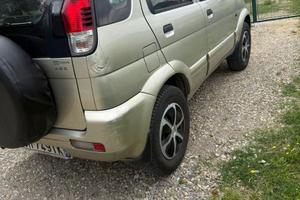 TERIOS DAIHATSU