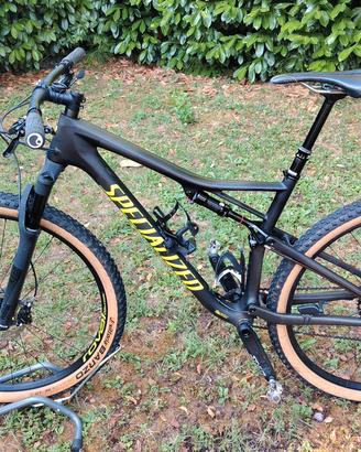 specialized epic comp carbon 2020 