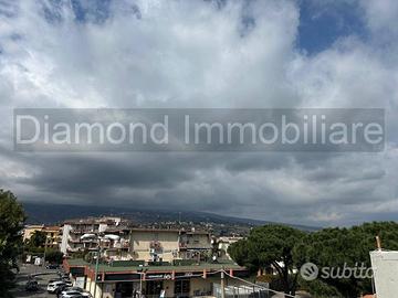 Casa singola con terrazza a Giarre