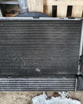 Radiatore/intercooler/ventola bmw 120d e87 177cv